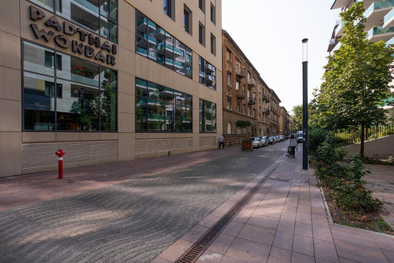 Bokay Apartman Next To Corvin Promenade Apartment Budapest Ngoại thất bức ảnh
